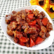 紅燒牛腩（配白飯或康師傅桶麵+蔬菜+滷蛋）