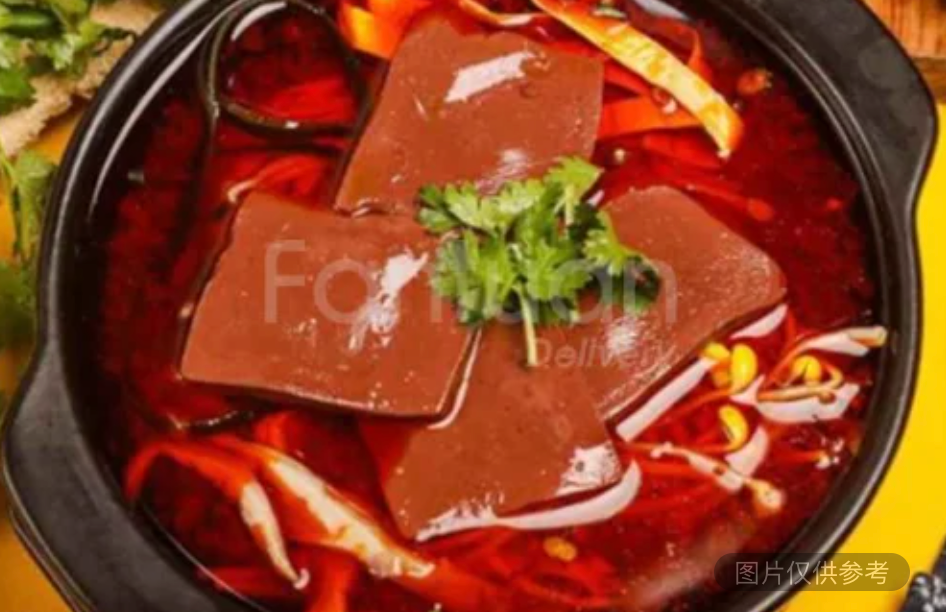 原味鴨血米線+肥牛+鵪鶉蛋+豆芽+蟹棒