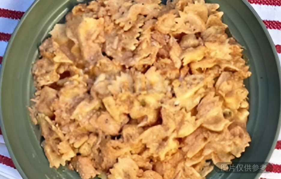 招牌脆皮雞意麵