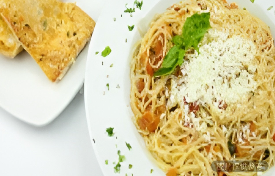 牛肉卡邦尼意麵