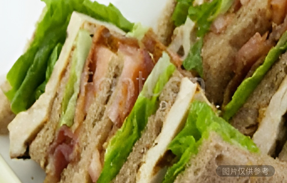 雞肉俱樂部三明治