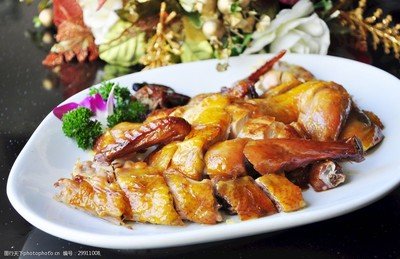 椰香吊燒雞（半）