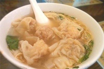 港式雲吞麵