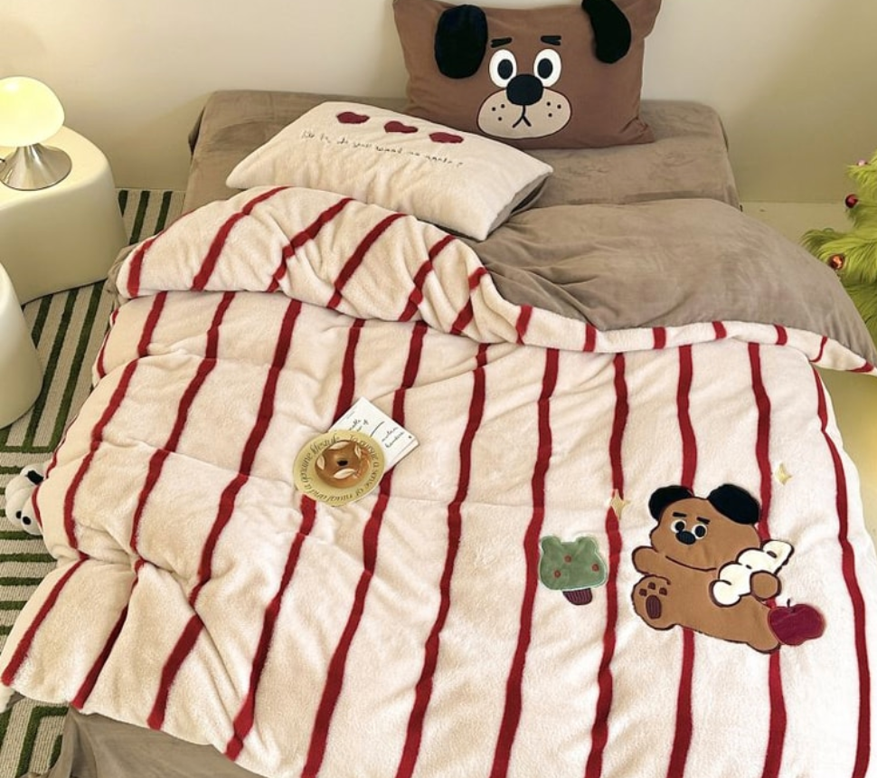 Lullabuy聖誕萌寵樂園牛奶絨床上四件套居家秋冬聖誕床品四件套床單被套 呆呆犬 King Size/ Double Size