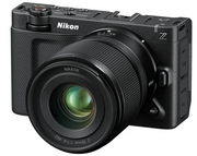 尼康ZR全片幅無反光式電影攝影機套裝，包含35mm廣角鏡頭（Z卡口），黑色