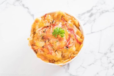 火腿雞絲芝士通心粉，恐龍仔