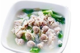 忌廉蜆肉菠菜湯
