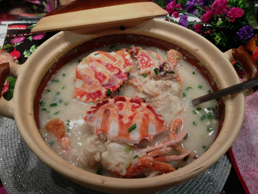 鮮蝦拼花蟹砂鍋粥 4-5人