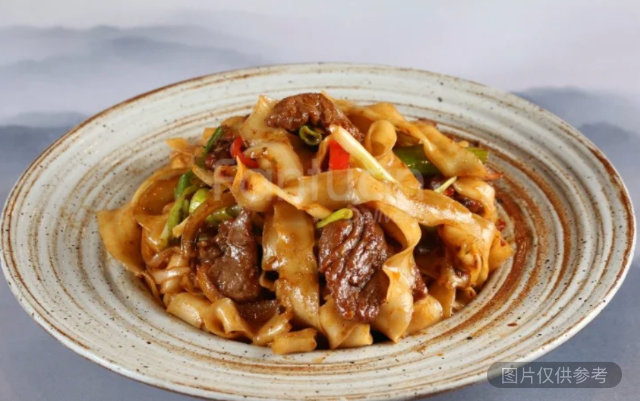 飄香牛肉炒刀削麵