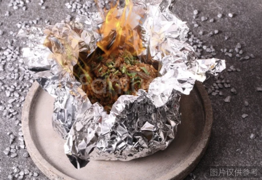 火焰黑松露鰻魚飯