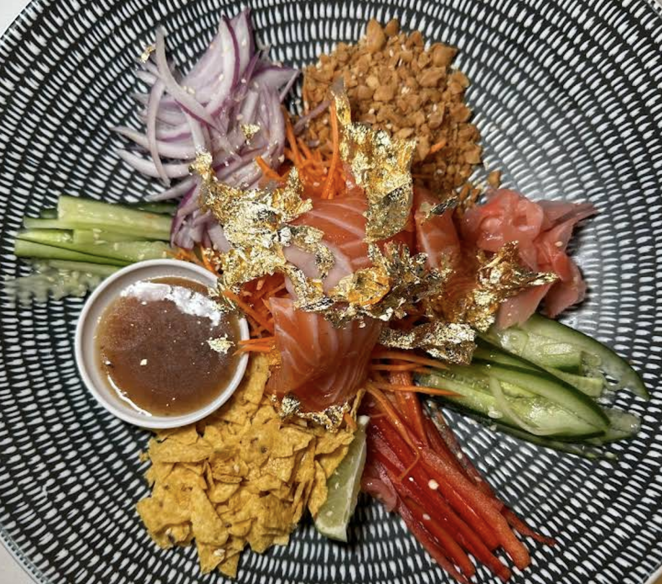 Sashimi Platter 刺身拼盤