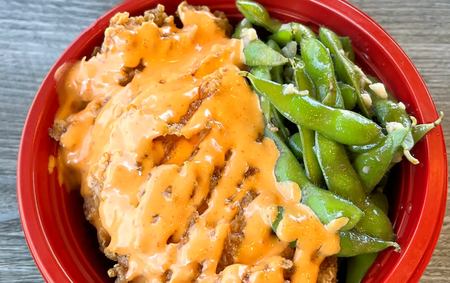 辣味美乃滋雞肉碗