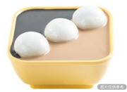 湯圓配芝麻糊核桃露  熱