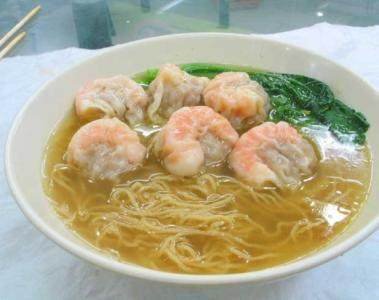 鮮蝦雲吞湯麵