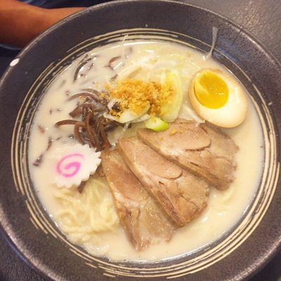 香煎豬扒湯拉麵