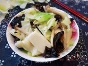 炒包心菜木耳