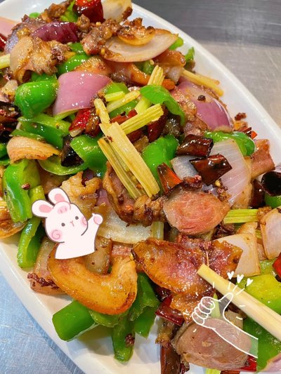 鮮雑菌雲耳炒豬頭肉