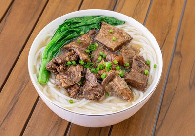 柱候牛腩湯麵