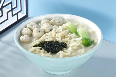 手打墨魚丸湯麵