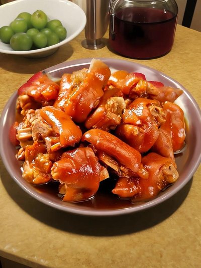 醬香滷豬蹄（2只）