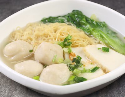 鮮魚蛋湯麵