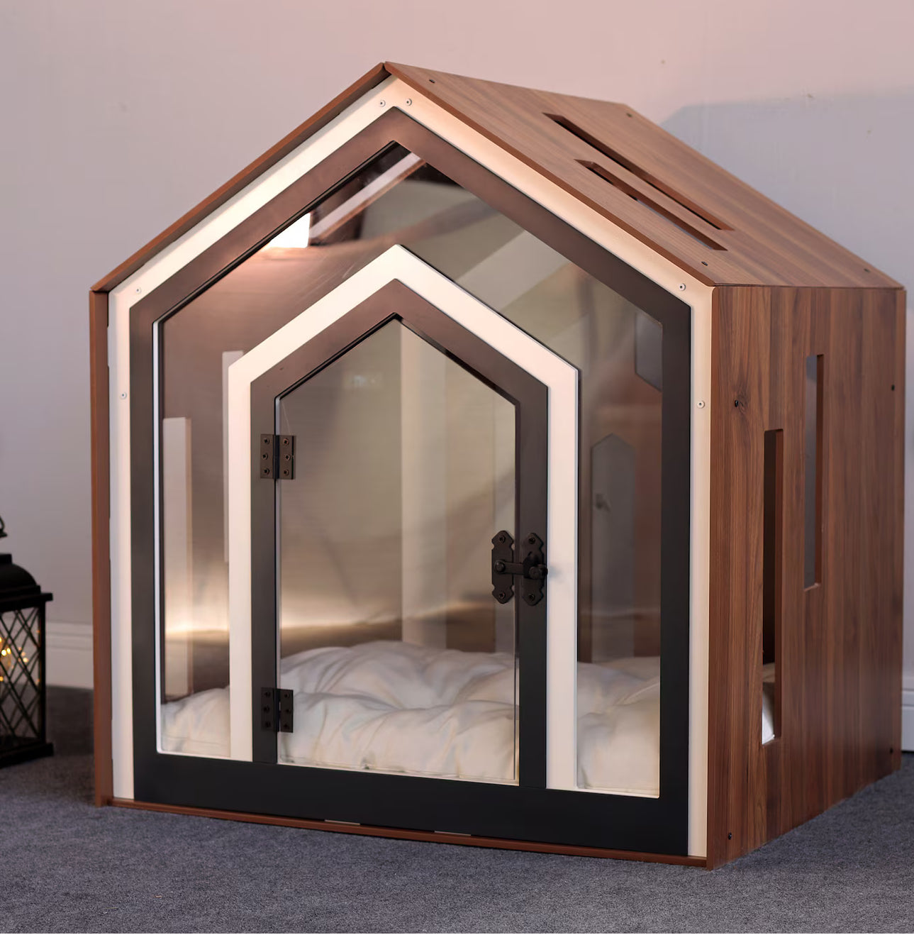 現代狗籠：室內狗屋，附訂製墊床的木製寵物家具，狗窩