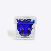 小型方形珠寶盒中的邪眼符號