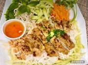 香茅烤雞肉檬粉