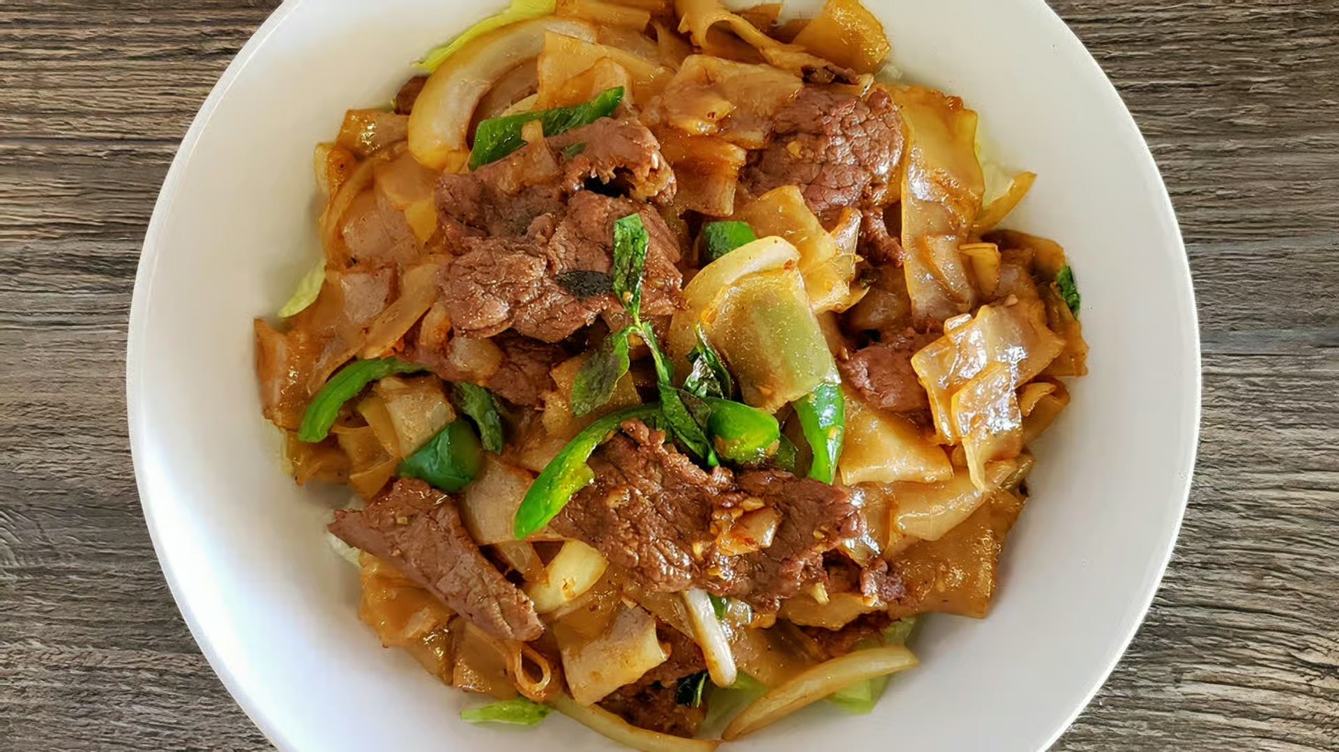 辣麵（Pad Kee Mao）