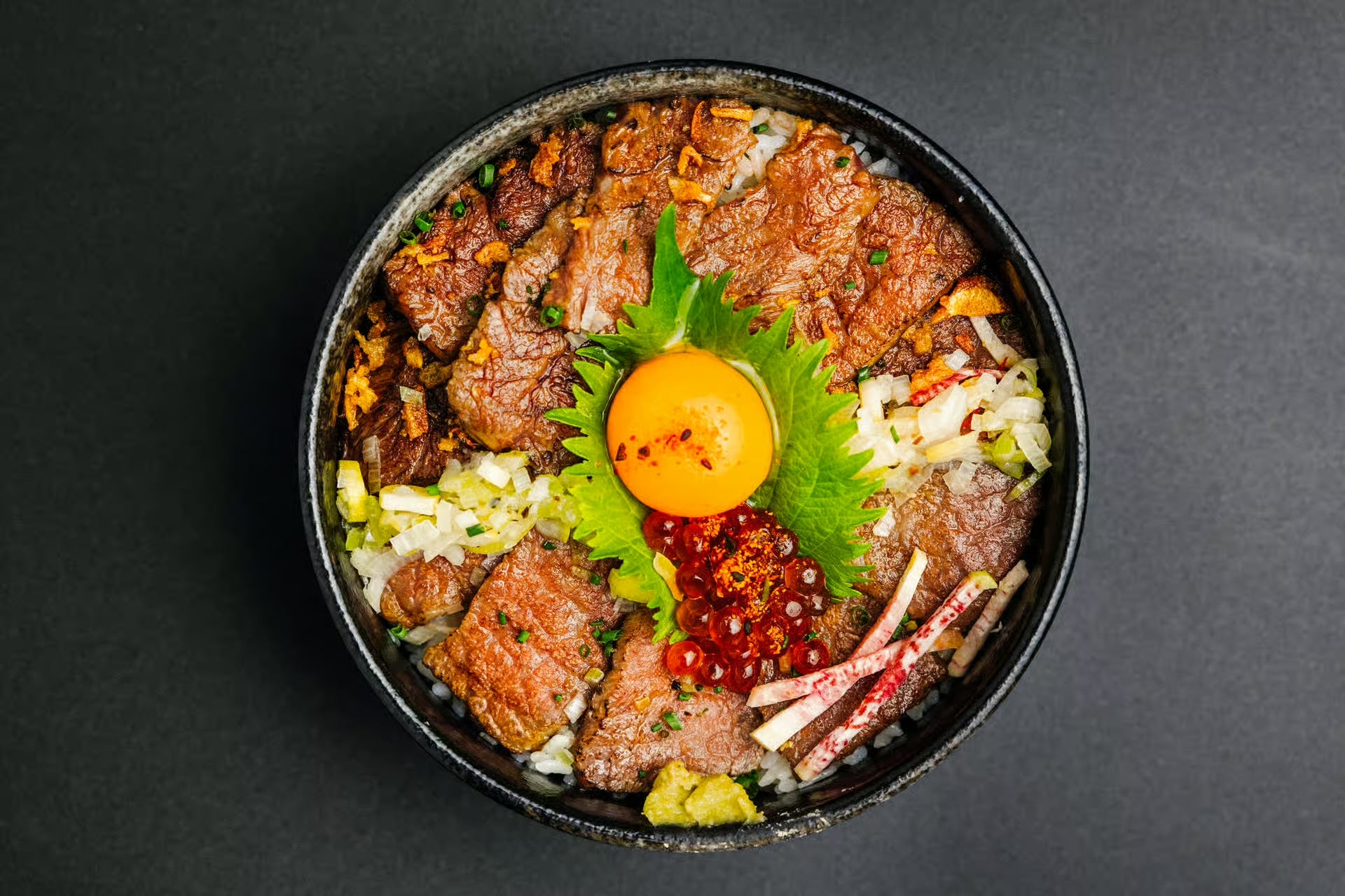 和牛豪華肉食丼