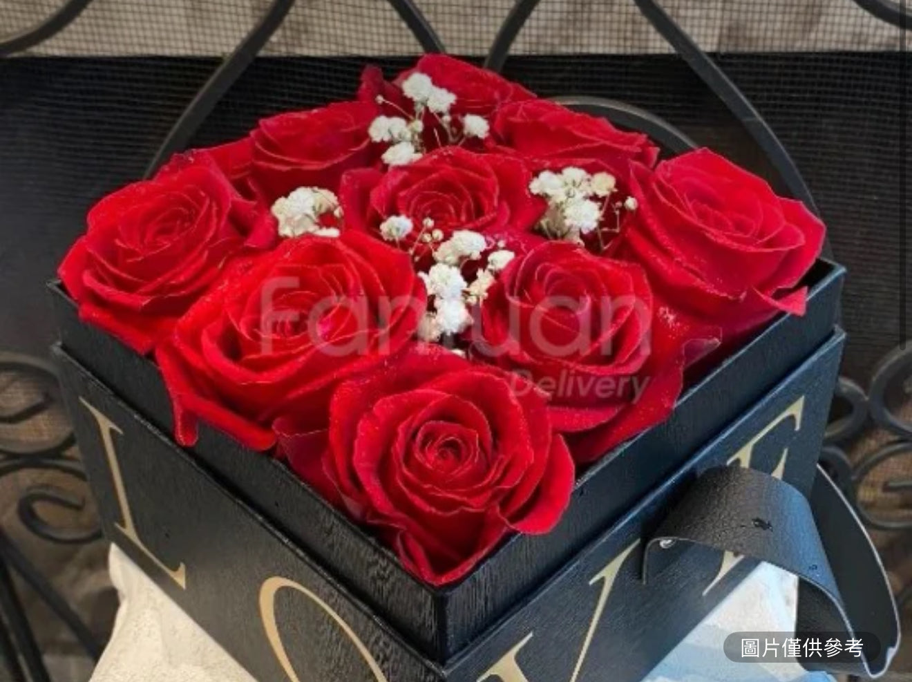 Popular Hand Carry Love Box 9 Red Roses