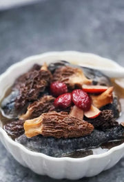 招牌羊肚菌虫草花乌鸡汤