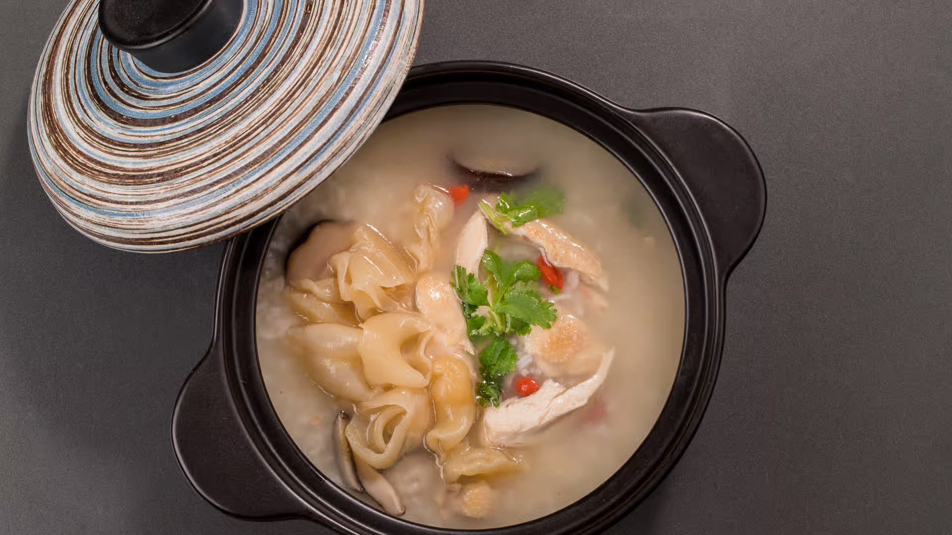 生滚童子鸡花胶汤饭