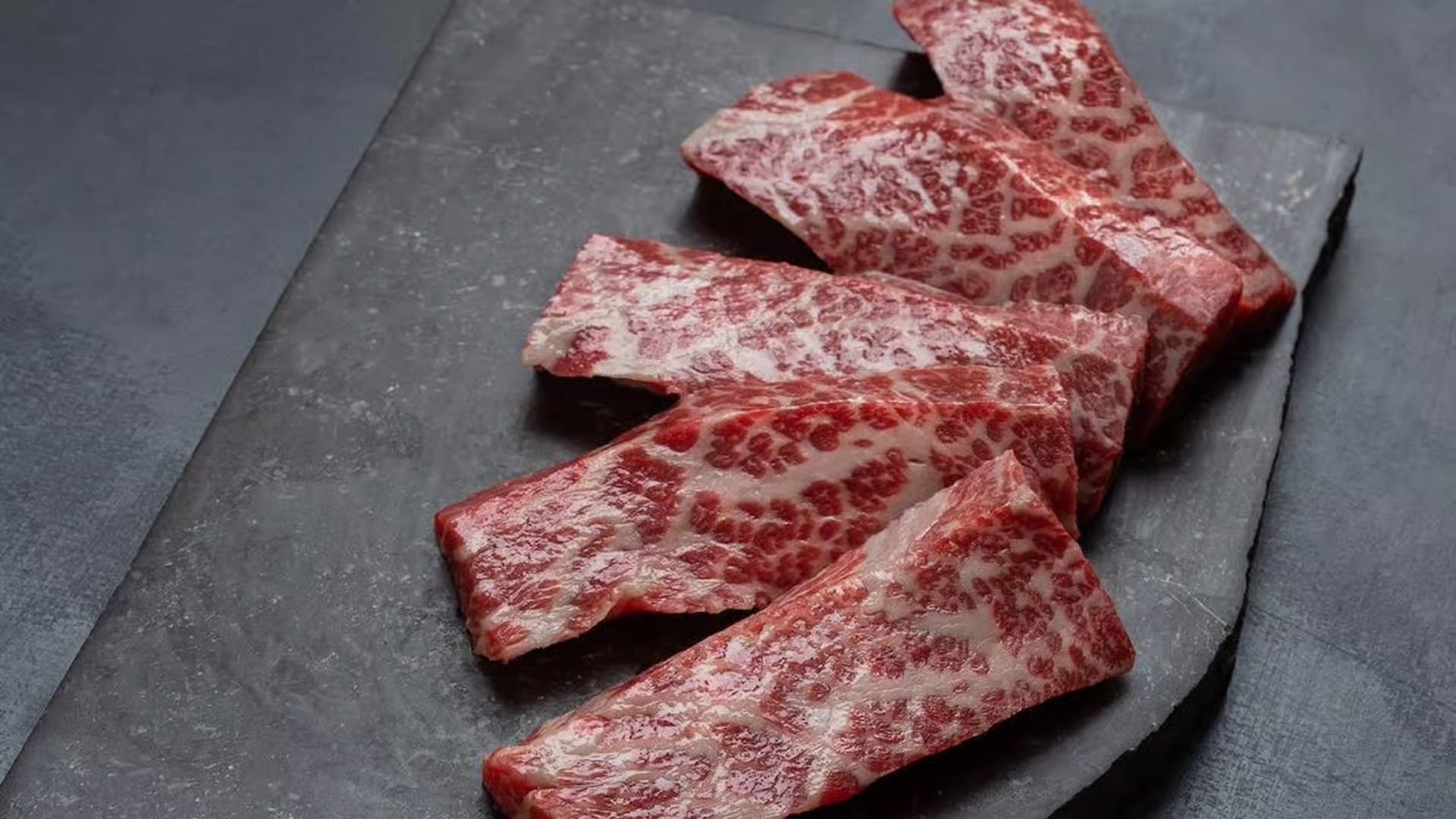 牛肉 - 無骨小排