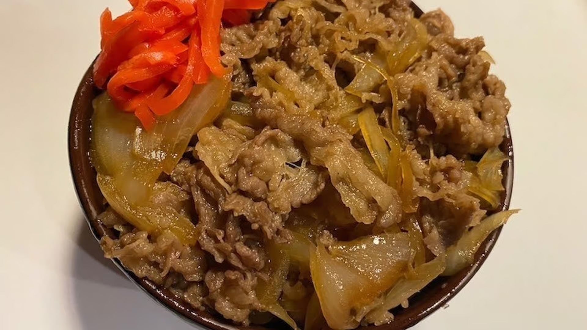 大黑拉麵和小牛肉蓋飯