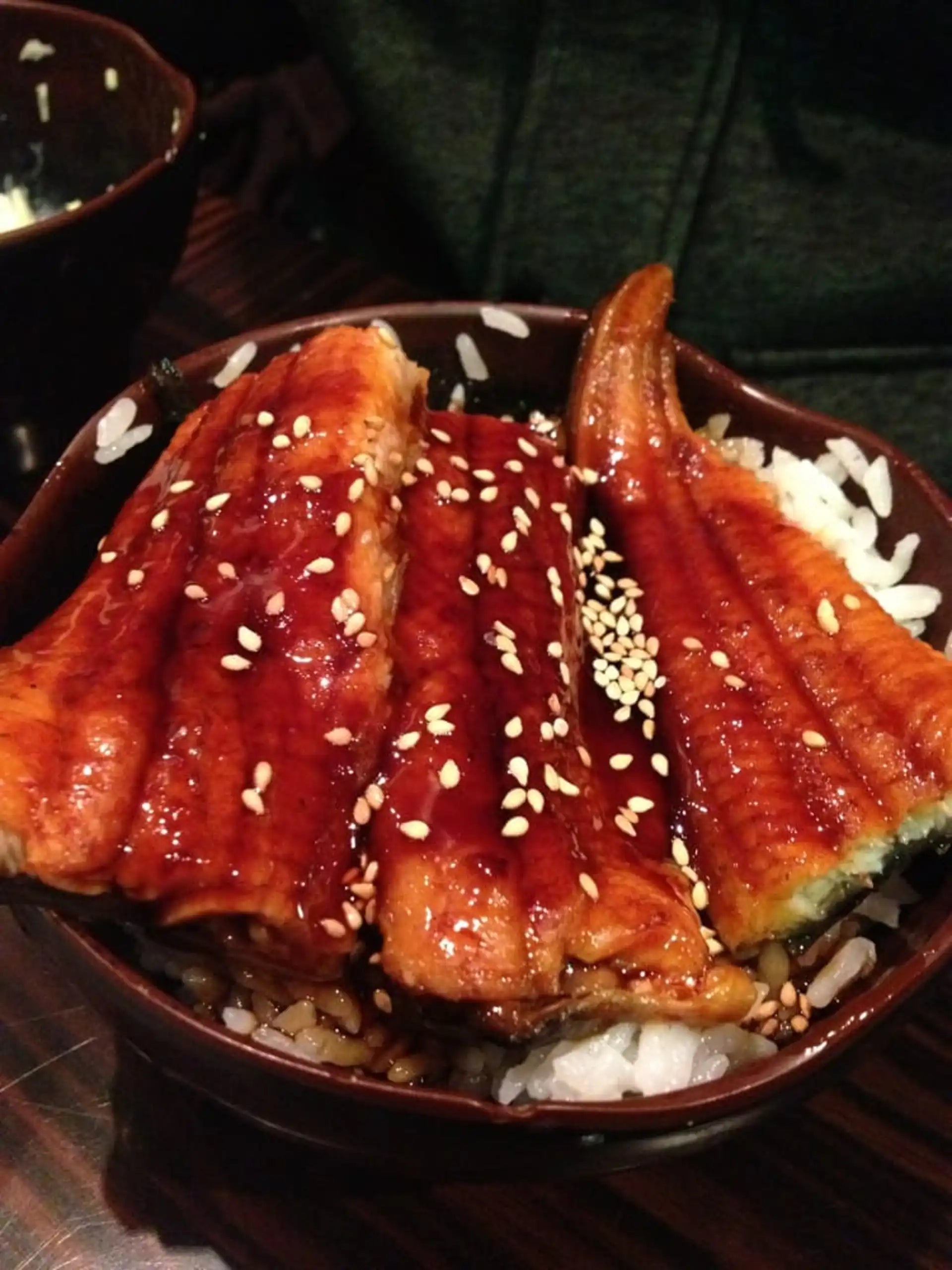 大黑拉麵和小照燒鰻魚蓋飯