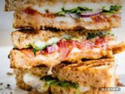 義式蕃茄沙拉帕尼尼