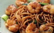 蝦仁炒麵