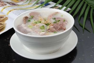 豬潤粉腸粥