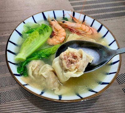 鮮蝦雲吞湯