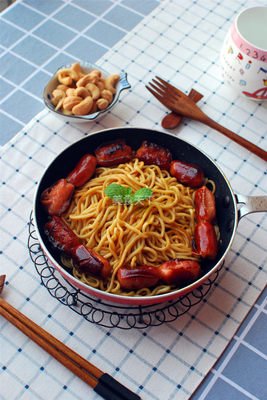 醬爆牛肉乾拌麵