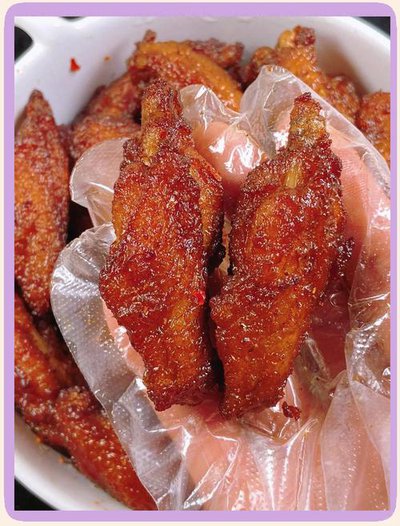 蜜汁辣雞翼（8個）