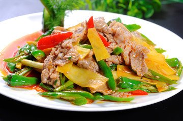 鮮露筍雑菌炒肥牛