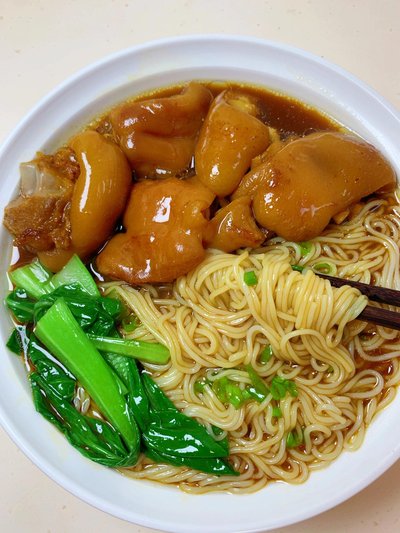 豬手湯麵